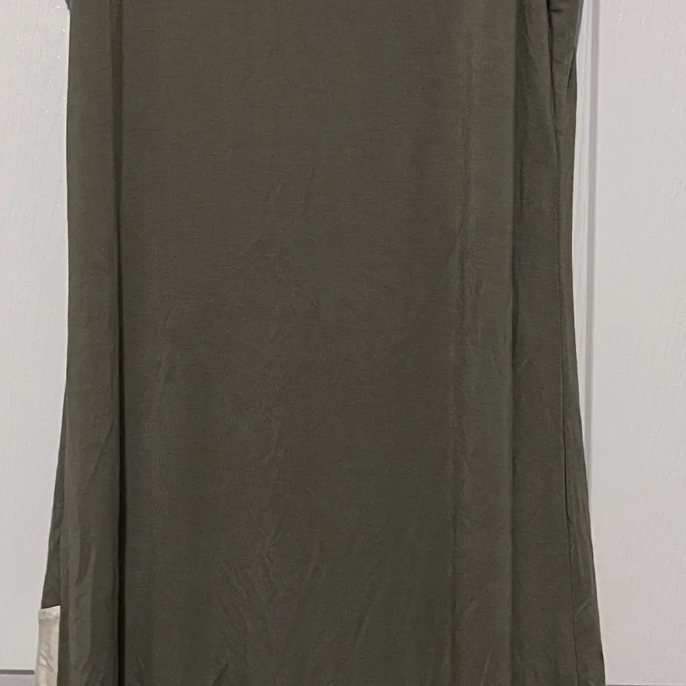 Olive and oak green sleeveless dress with beige and black uneven hem sma… - Image 5
