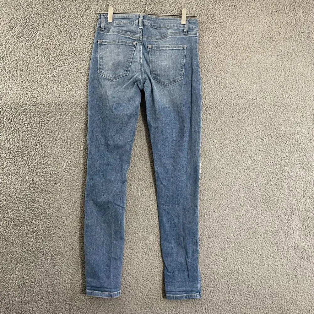Refuge Skinny Jeans Women‎ 2 Blue Medium Wash Distressed Mid Rise Denim - Image 4