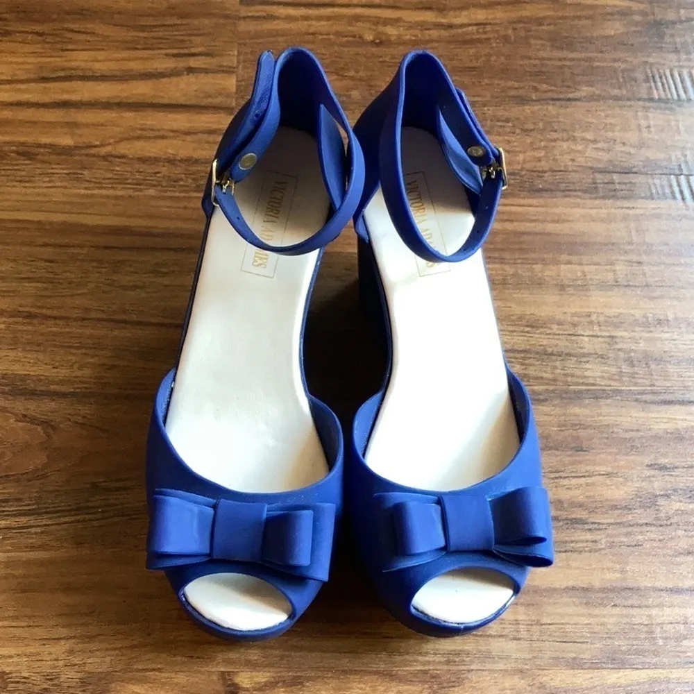 Victoria Adames platform jelly shoes size 38 7‎ Blue - Image 5