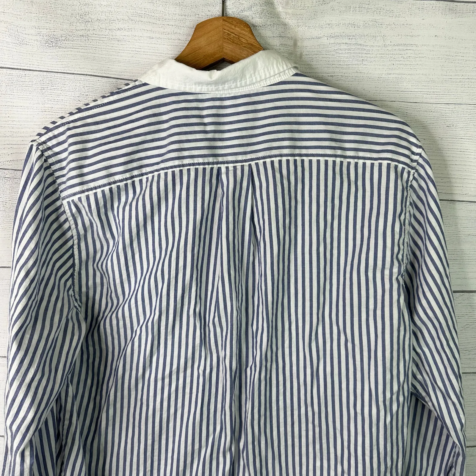Everlane Womens size 10 the Must Have Shirt Silky Cotton Striped Button Up - Image 6