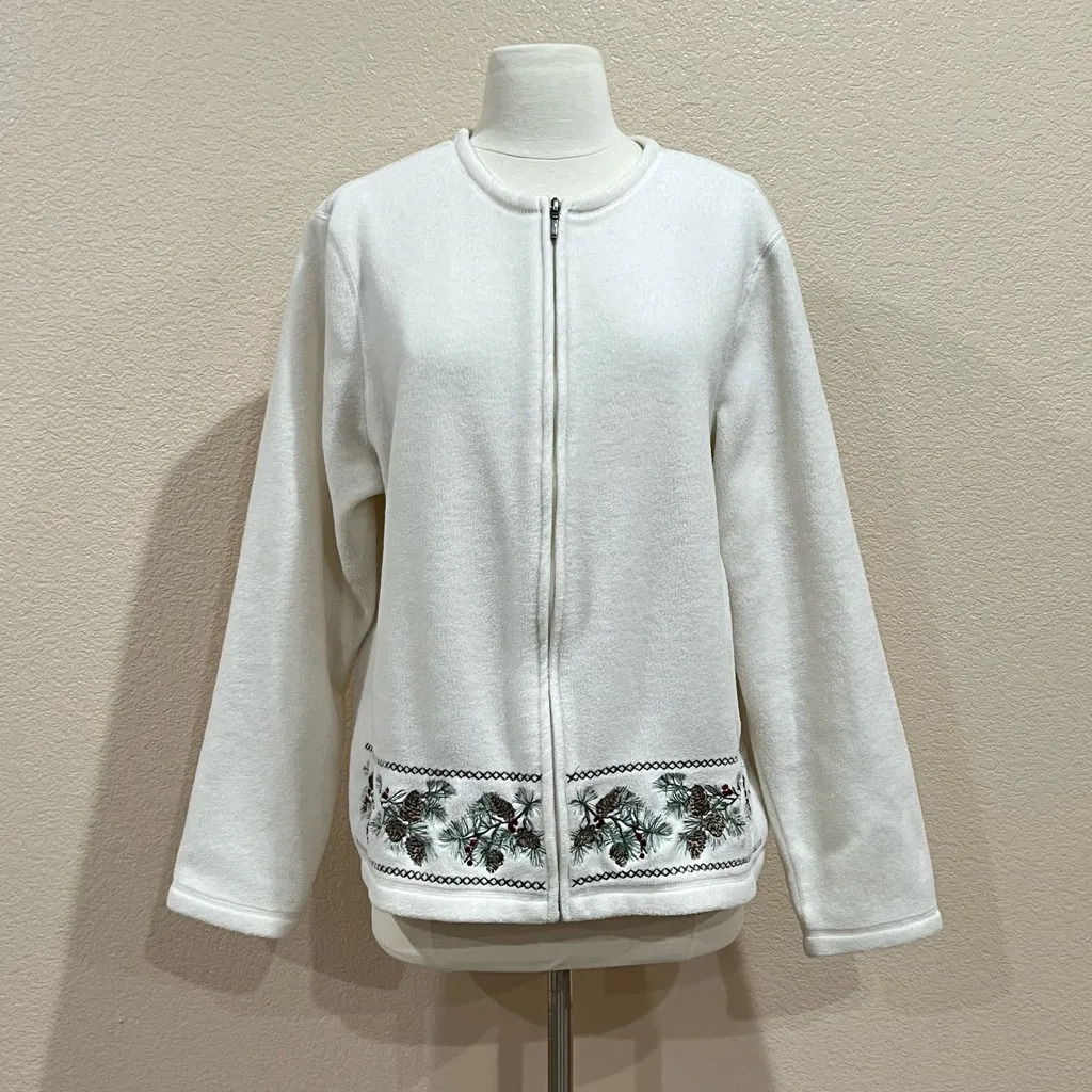 Croft & Barrow Ivory Full Zip Fleece With Pine Cone Embroidery Size XL - Image 2