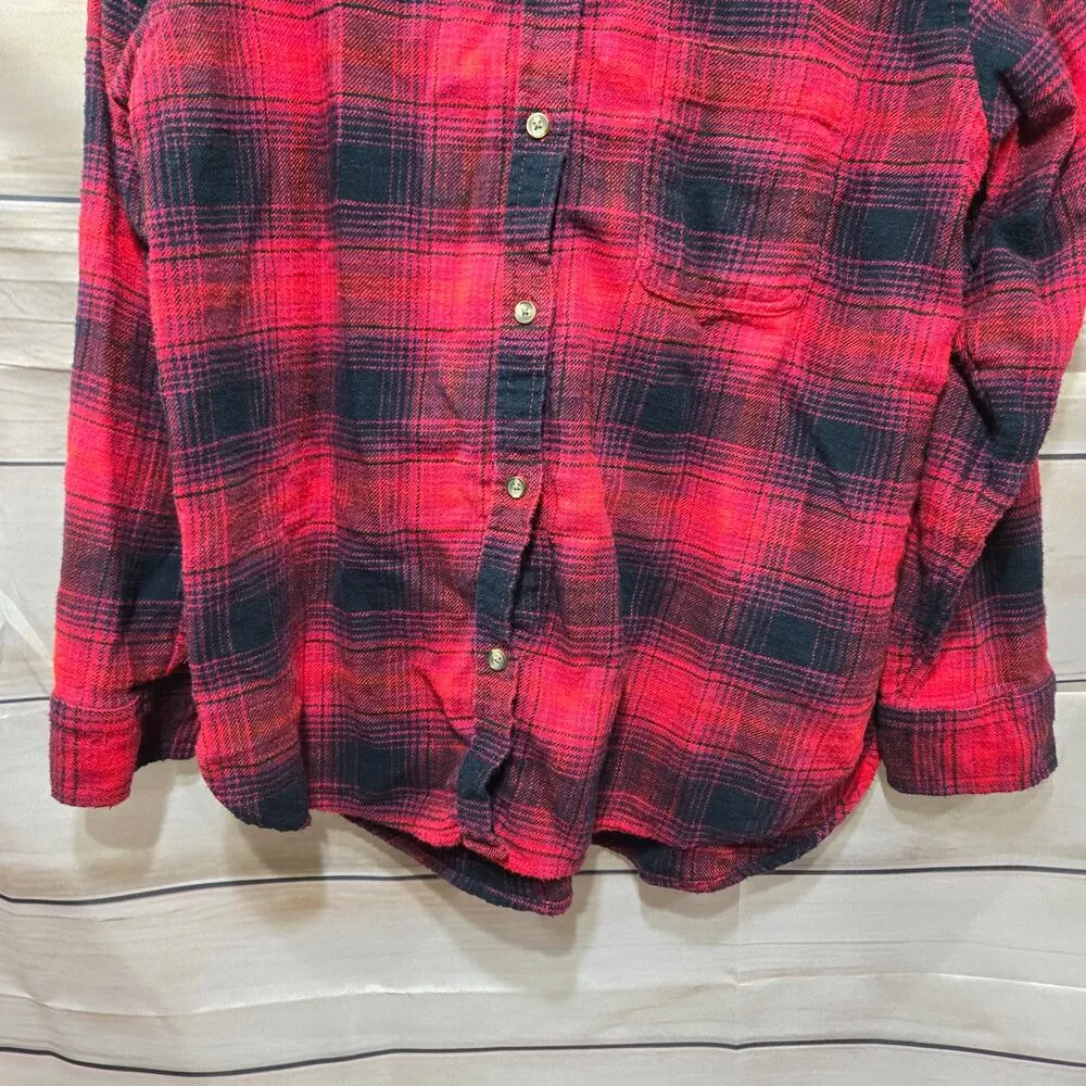 American Eagle Red Black Buffalo Plaid Boyfriend Relaxed Flannel Size Medium - Image 4