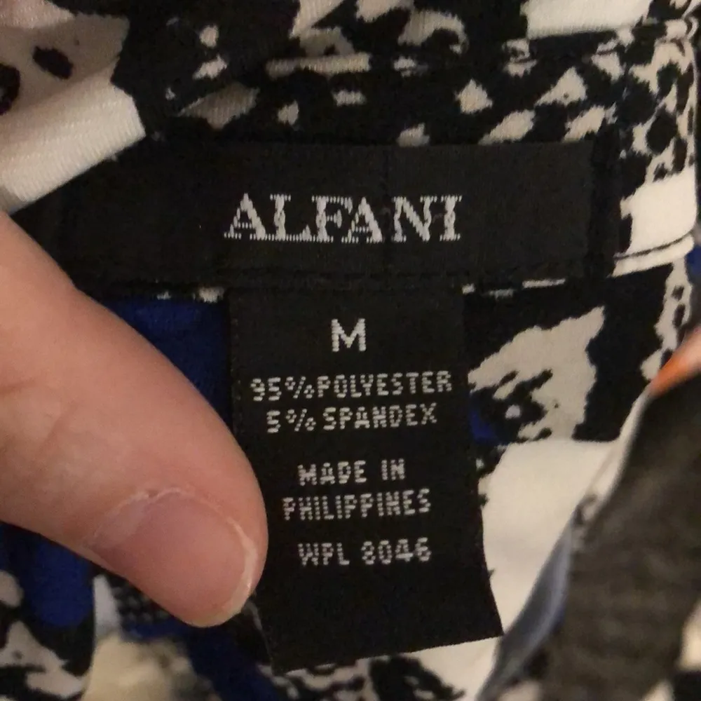 LAST CHANCE 💄 Alfani Collared Blouse, size Medium - Image 6