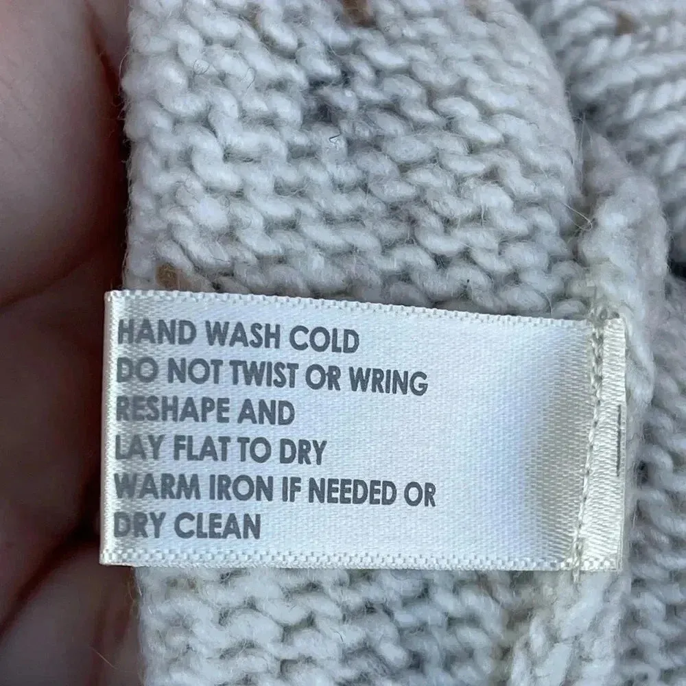 white + warren wool cashmere 3 hook grandpa cardigan oatmeal size medium Gray - Image 10