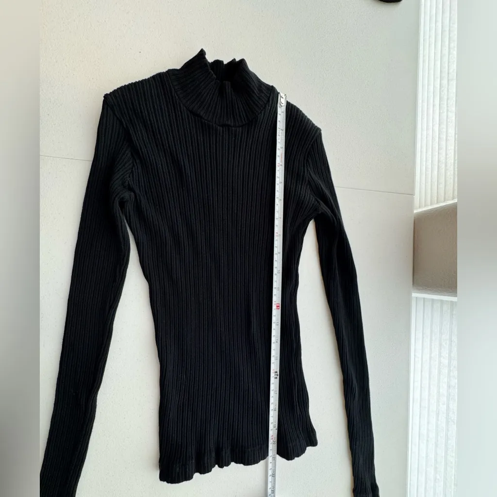 Brandy Melville Knit Ribbed Mock Turtleneck - Image 4