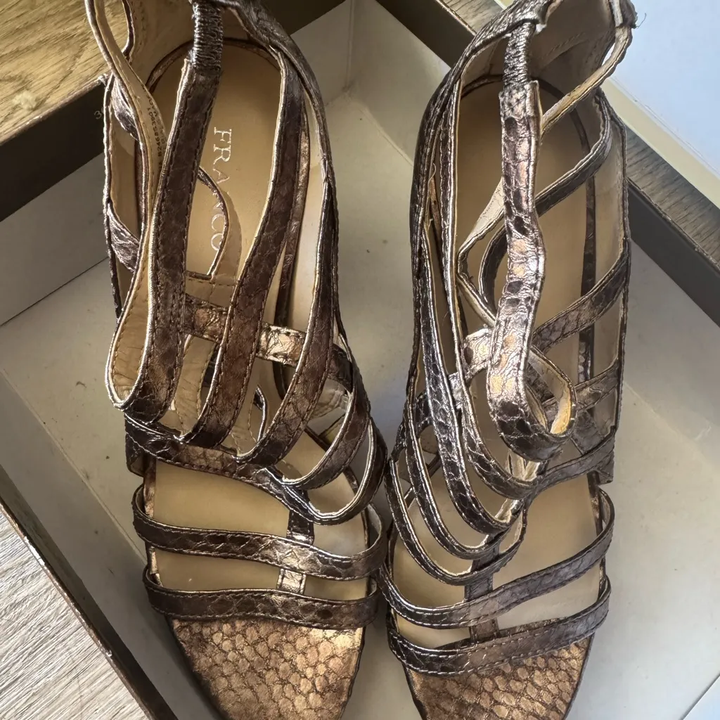 Franco Sarto Brown Scale Leather Heels - Image 8