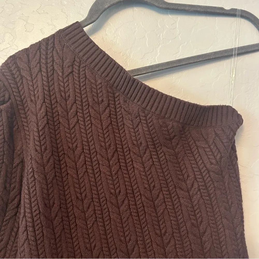 Entro dark brown one shoulder sleeve knit sweater dress size large NEW WITH TAGS - Image 3