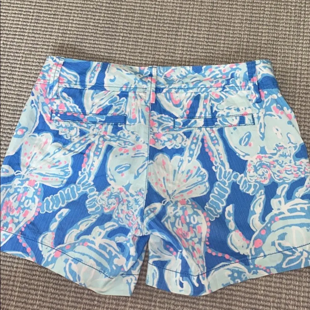 Lilly Pulitzer Callahan Shorts - Image 2