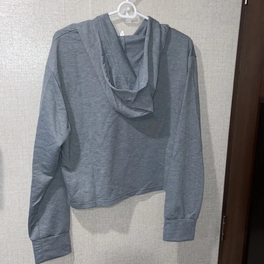 Friends hooded crop - Image 3