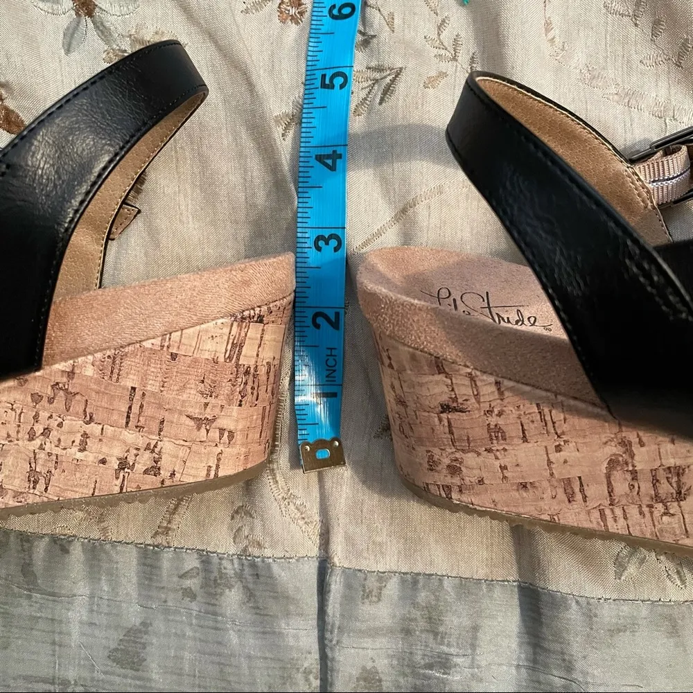 Life Stride Women’s Maple Wedge Black Sandals - Image 12