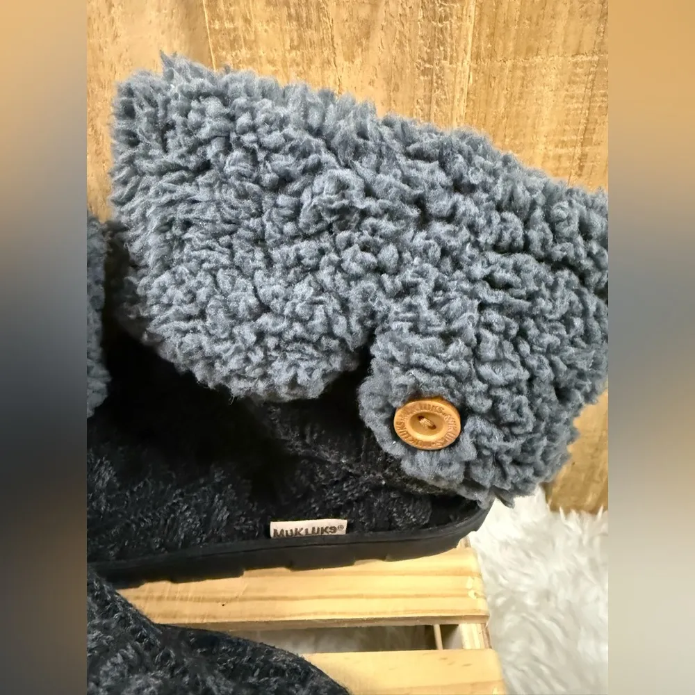 Muk Luks Women’s Sweater Boots Booties Cozy Warm Faux Fur Grey Slip On Sz 11 Gray - Image 6