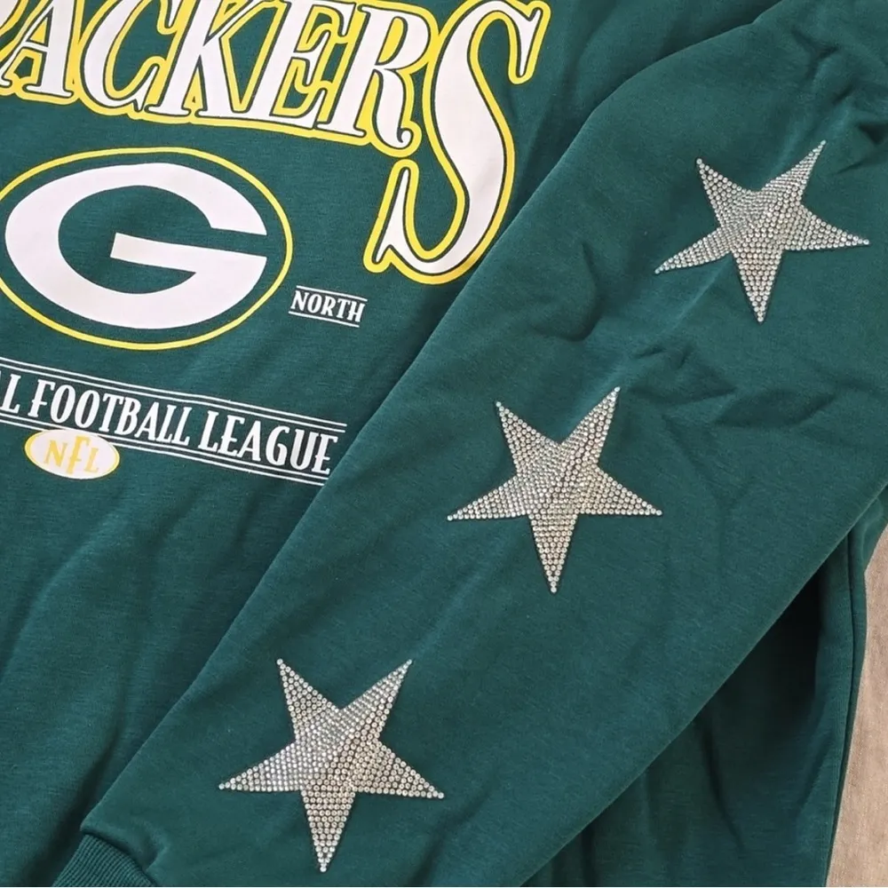 Green Bay Packers NFL Women's Rhinestone Sleeve Sweatshirt Green Size Large - Image 7