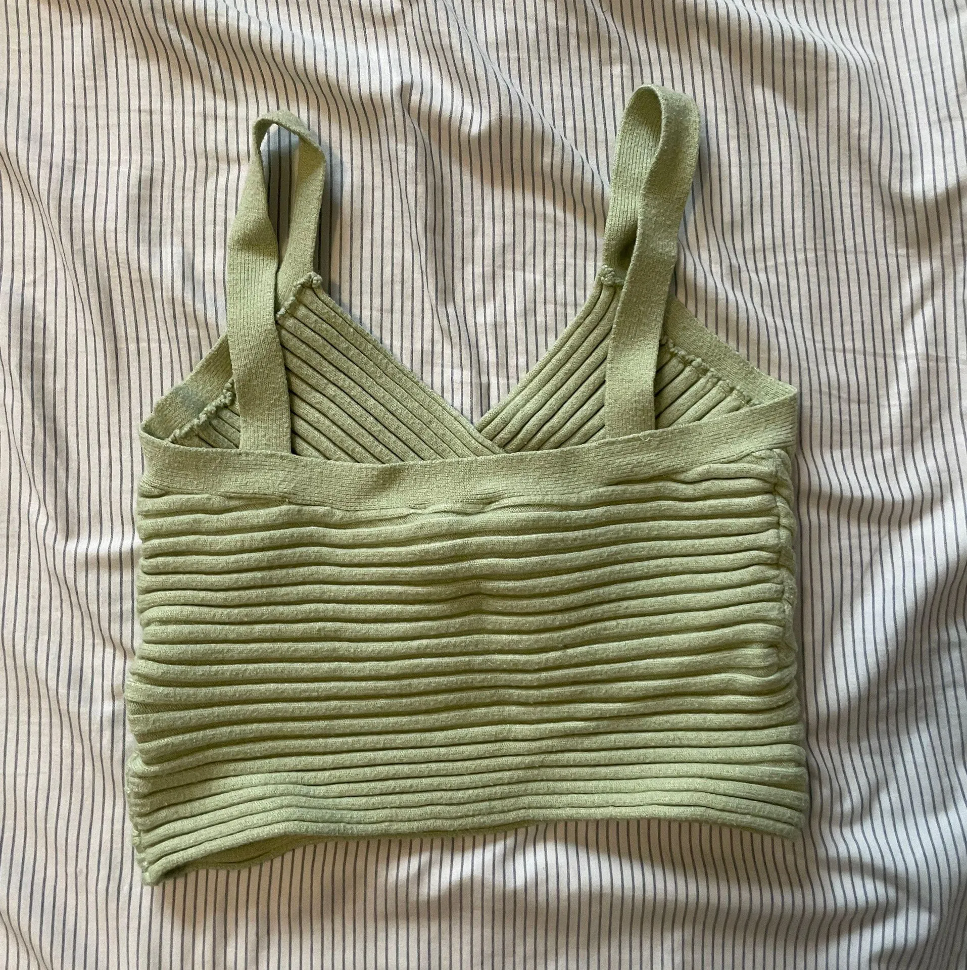 Green Crop Top - Image 2