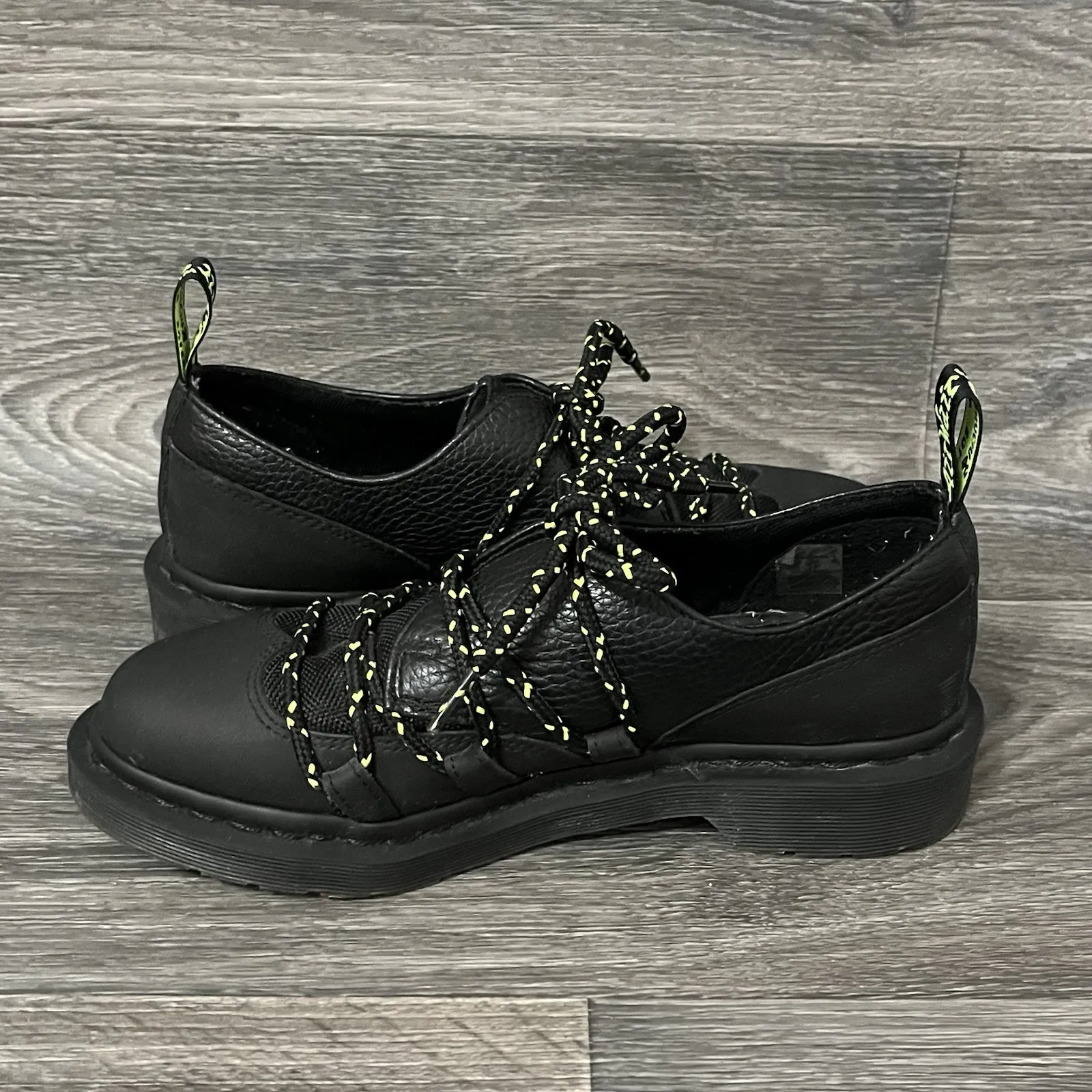 Dr. Martens AW004 Estrela Shoes Black Leather Women's US Sz 7, EU 38 Grunge - Image 6