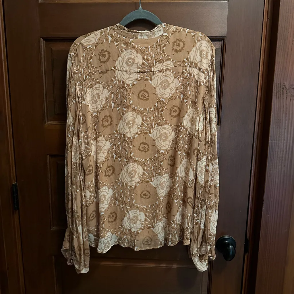 Chasing Unicorns Til the Morning Comes Blouse Brown Size L - Image 2