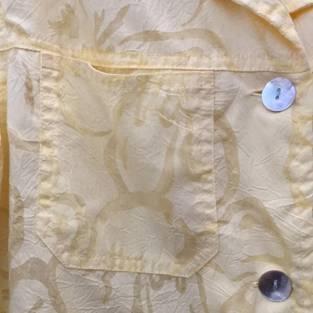 FINAL MARKDOWN Denim and company tone on tone blouse small Yellow - Image 5
