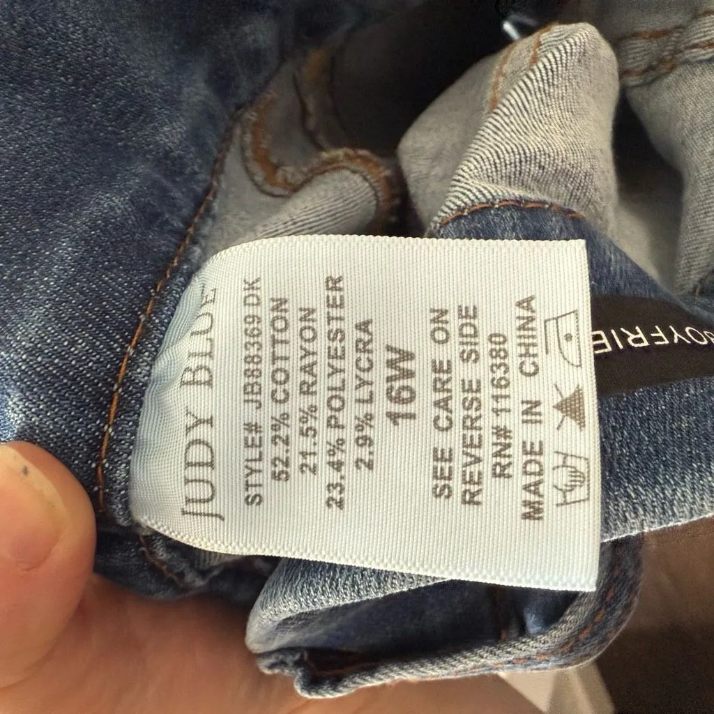 Judy Blue Women’s 16W Blue Denim Boyfriend Pull on Jeans - Image 7