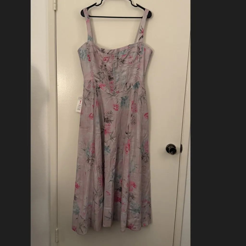 NWT Bardot Adaline Midi Dress in Garden Floral Size 12 - Image 3
