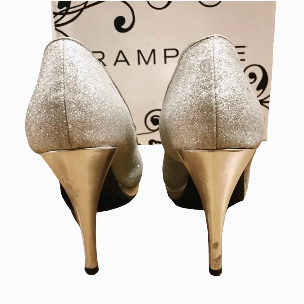 RAMPAGE Gracee Silver Sparkle Peep-toe Platform Pumps Size 8 - Image 5