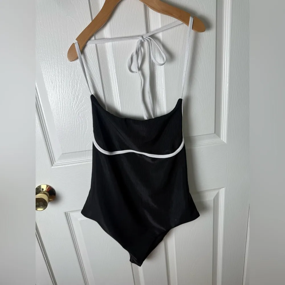 Beach Riot Faith One Piece Black & White Swimsuit XL - Image 3