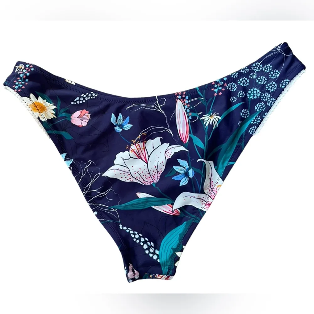 Cupshe Live Life On The Beach Boho Hippie Tropical Floral Swim Bikini Bottoms - Image 2