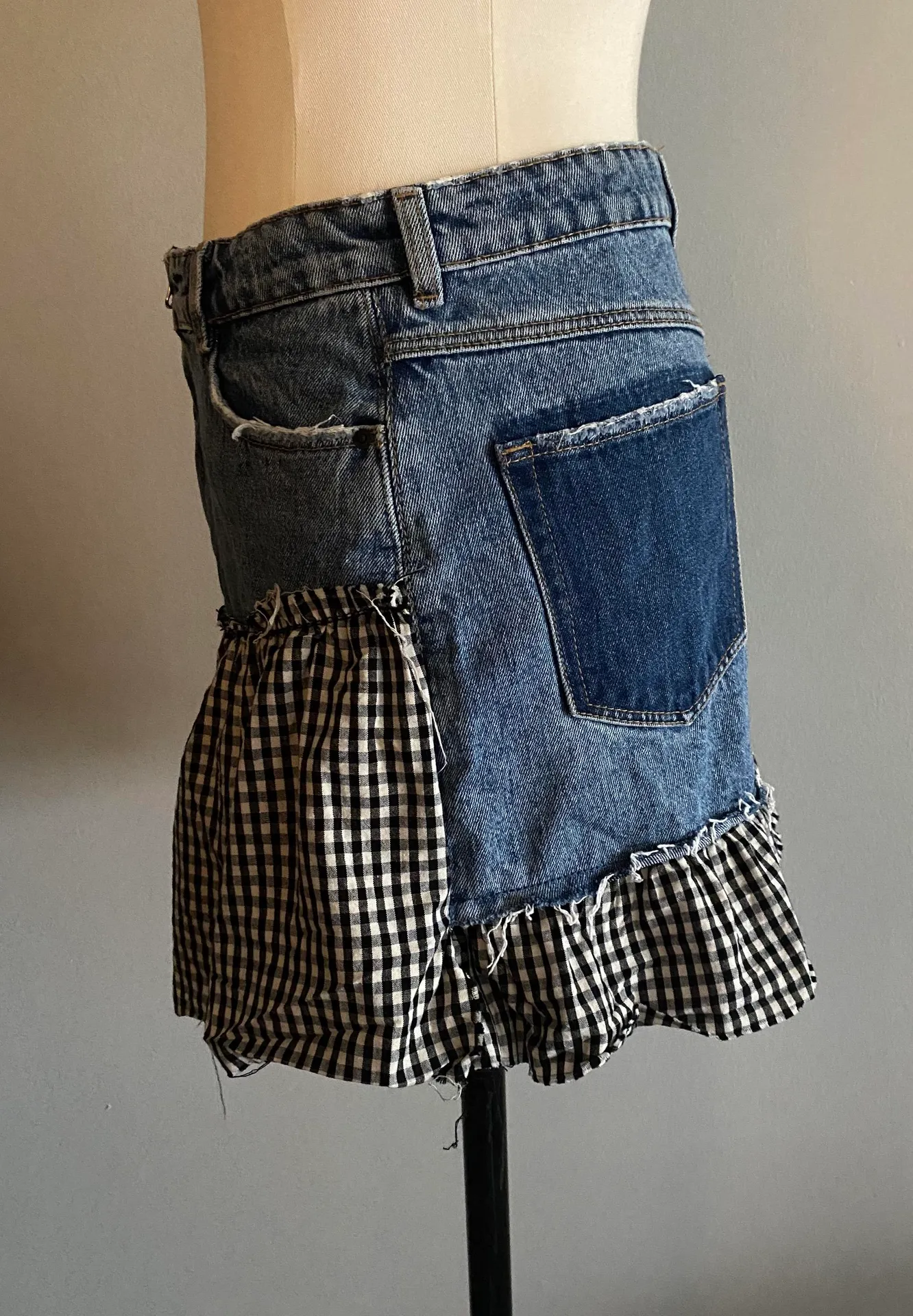 Denim Mini Skirt Multiple Size M - Image 2