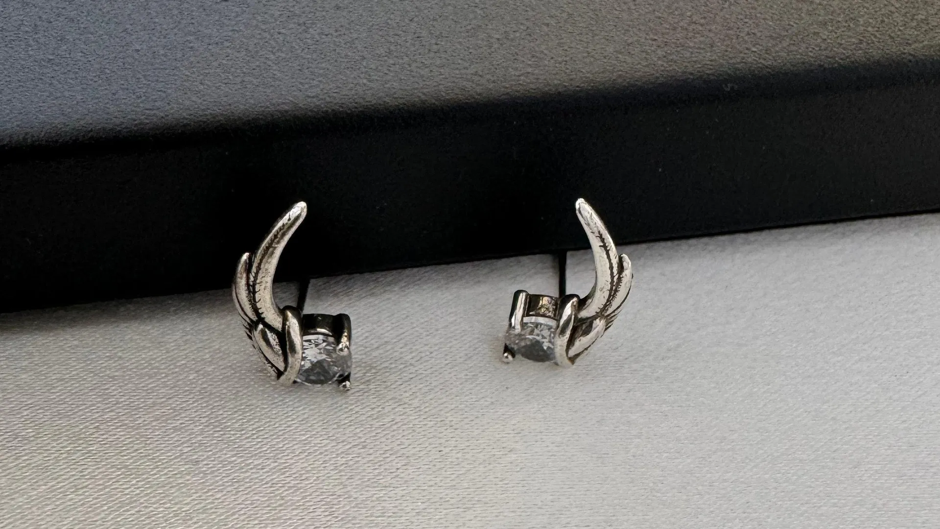 CZ Angel Wings Stud Earrings for Men Women,Streetwear Punk Hip Hop Unisex Style Silver - Image 2