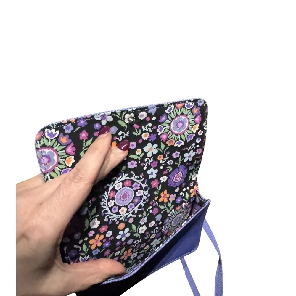 Vera Bradley Lighten Up RFID Wallet Purse Crossbody Periwinkle Blue. - Image 4