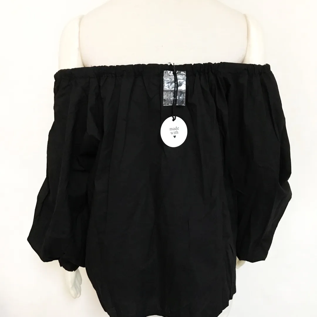 Honey Punch Off Shoulder  Black Top - Image 4