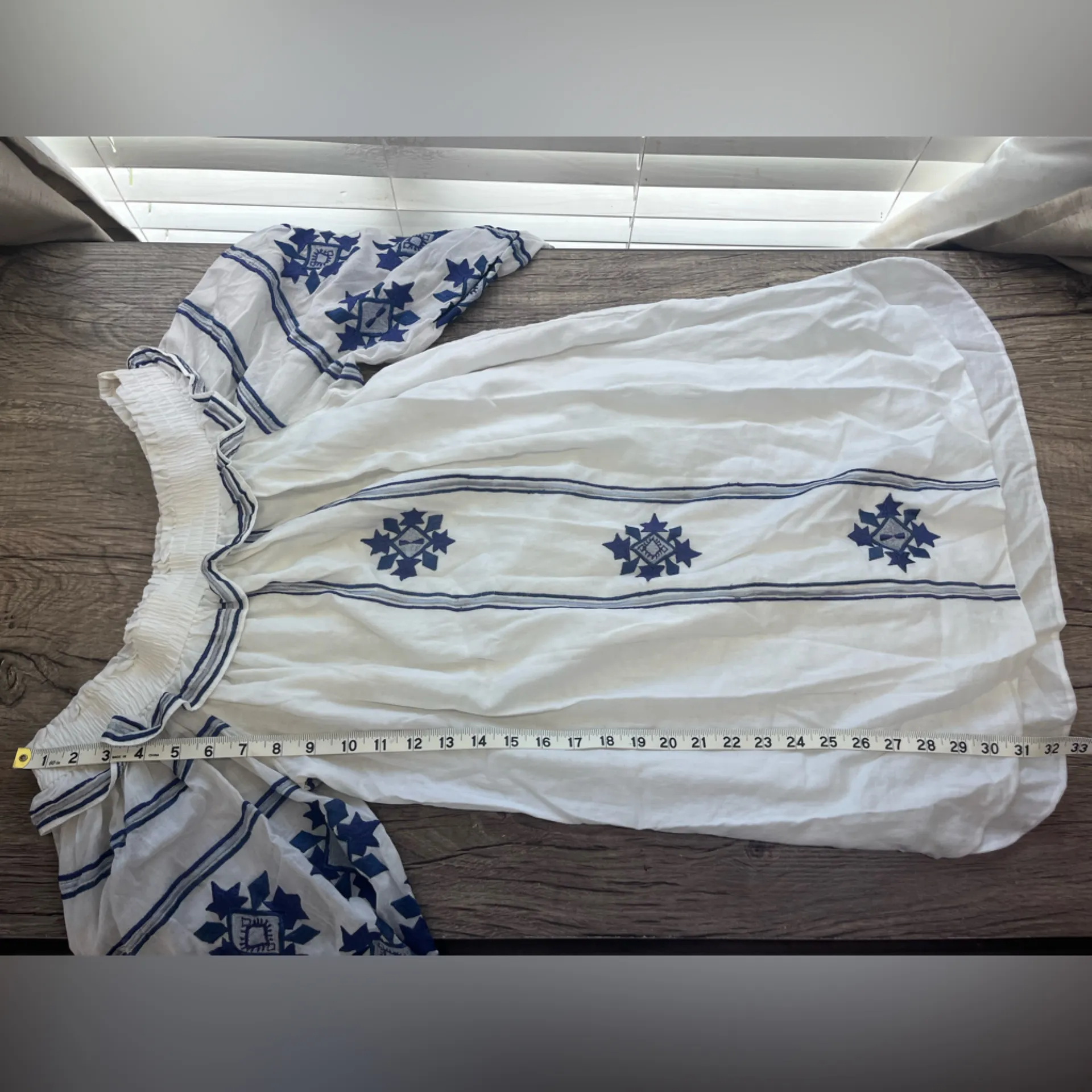 Misa‎ Natalie Off-the-Shoulder Embroidered Dress size Xs - Image 8