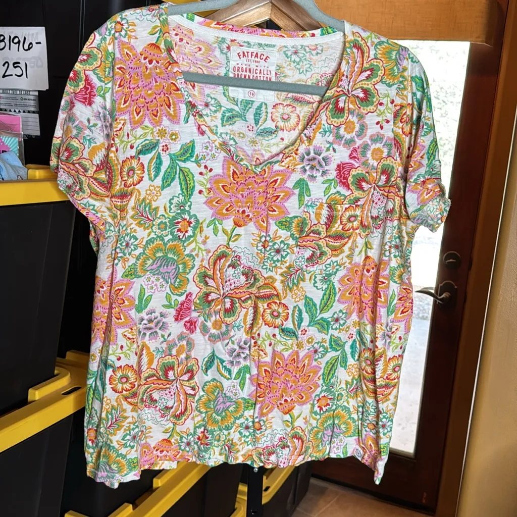 FAT FACE WOMEN'S SHORT SLEEVE MAGGIE V - Image 5