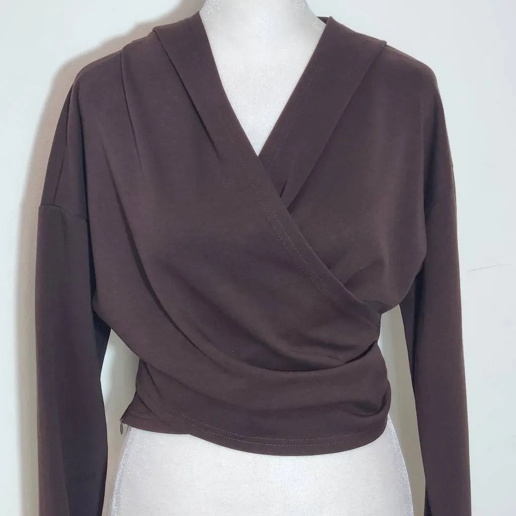 Cider Brown Cropped Fitted Hoodie Size Medium Brown Wrap Style Hoodie - Image 2