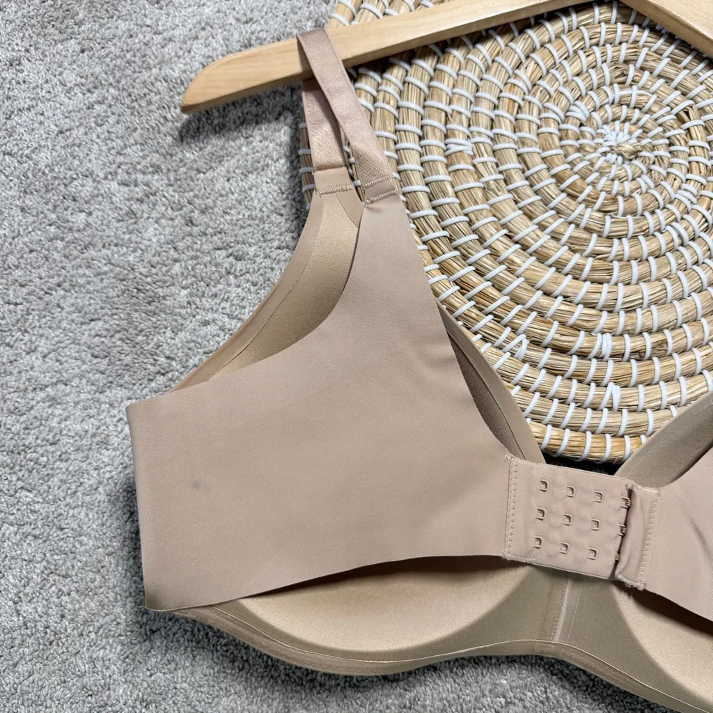 Soma Women’s Vanishing 360 Wireless Bra in Warm Amber 38C - Image 6