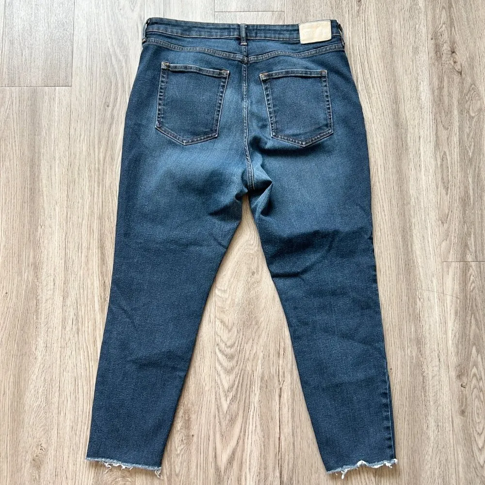 Everlane Dark Wash The Curvy High Rise Skinny Jean Crop Raw Hem Size 33 - Image 11