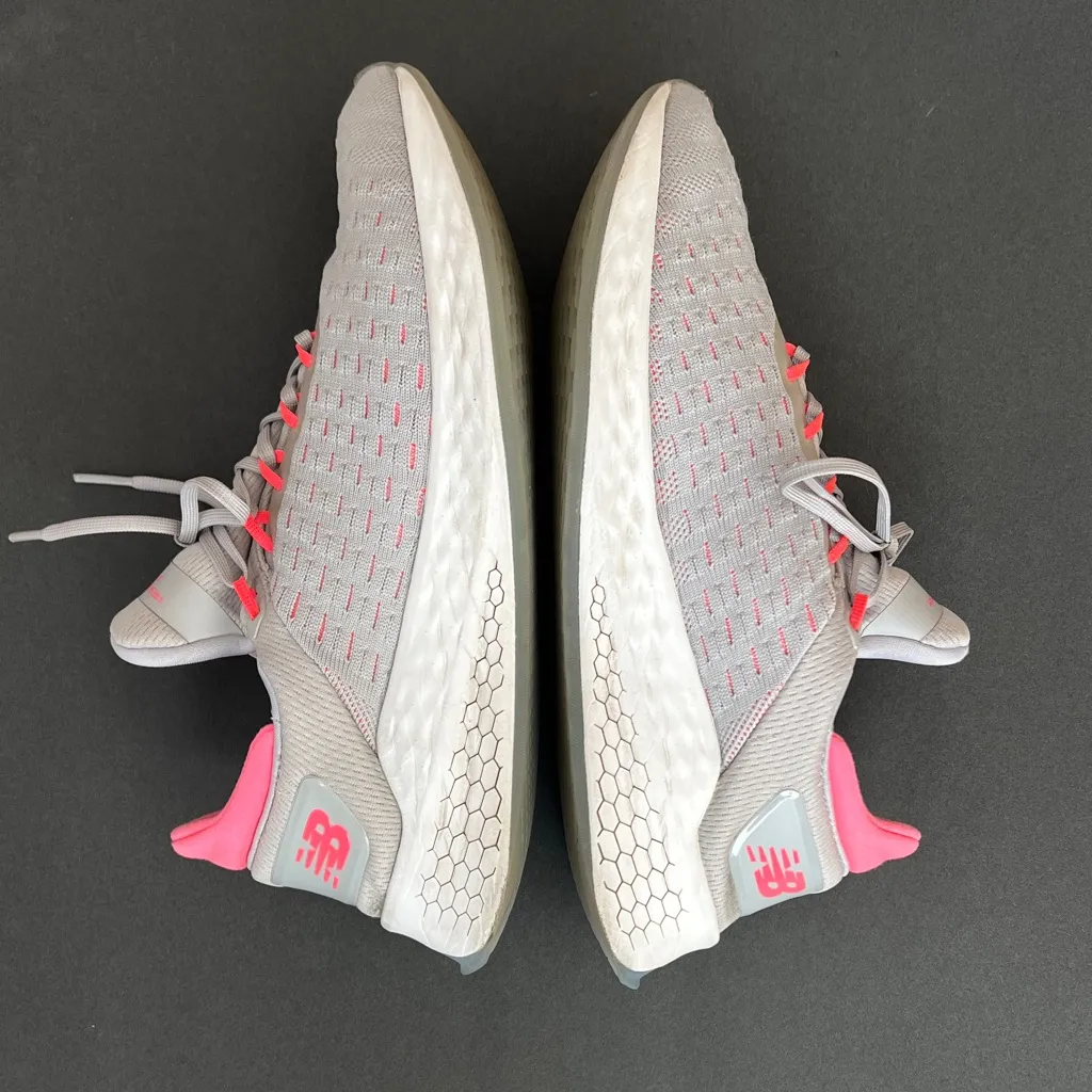 New Balance Fresh Foam LAZR Shoes in Gray and Coral - Image 9