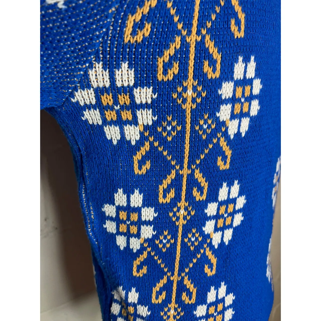 bobbie brooks Cardigan sweater intarsia floral blue white yellow 1950s - Image 7