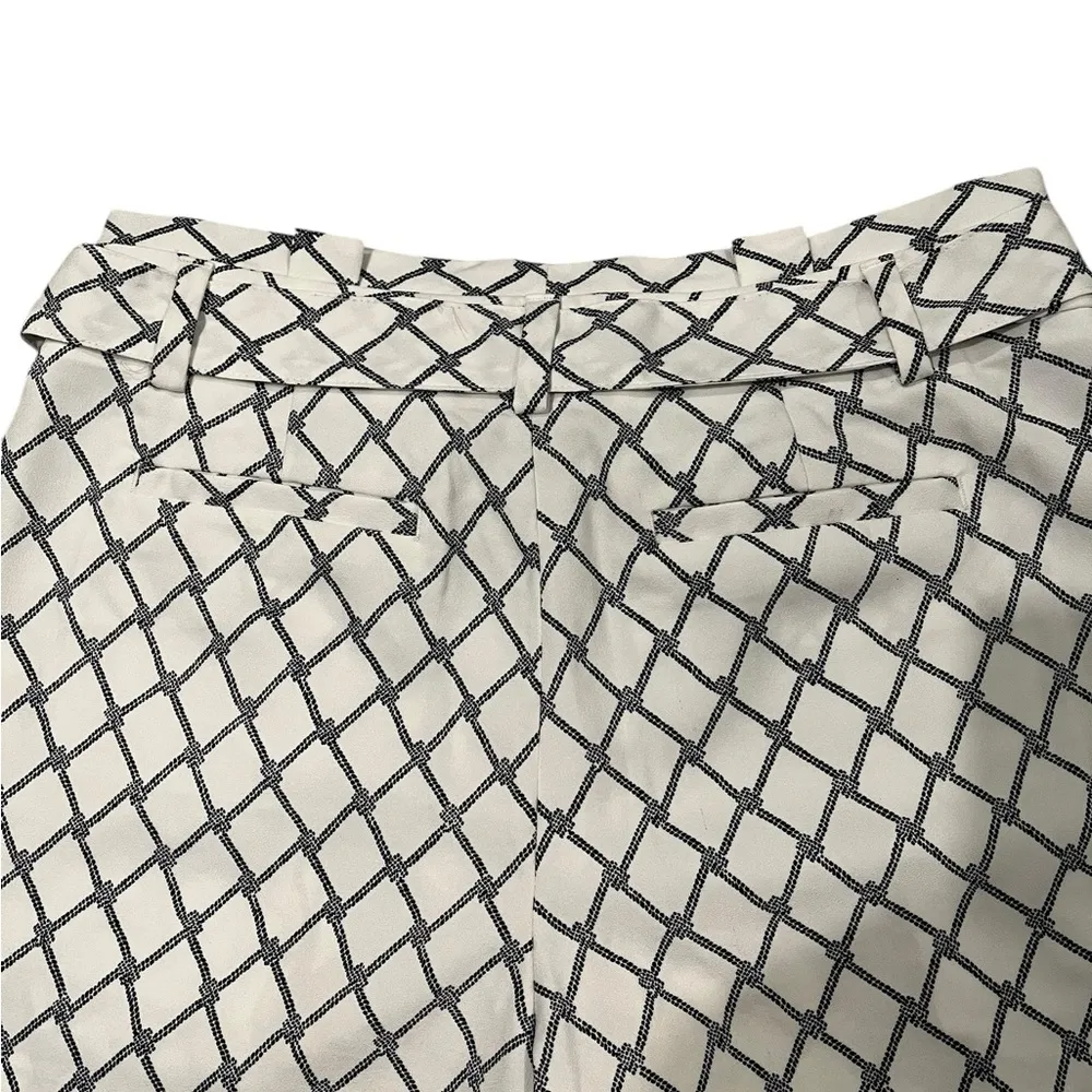 NWT, Banana Republic Factory Pleated Belted 4” Dress Shorts, Sz 4 Black - Image 9