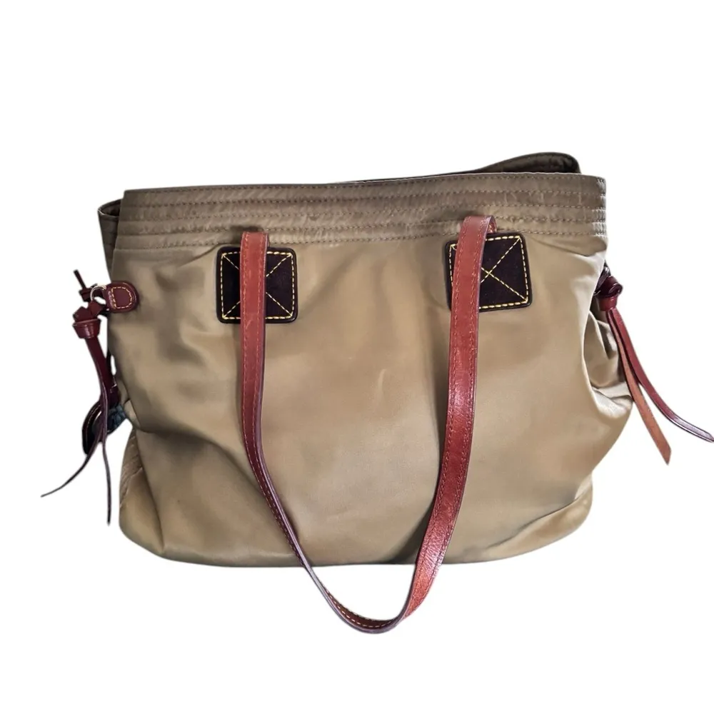 Dooney & Bourke Victoria Nylon Tote Bag Shoulder Handbag Purse Beige Large - Image 3