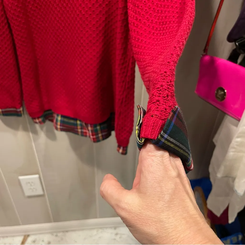 Cute cranberry Talbots open weave cotton sweater tartan plaid faux shirt trim - Image 10