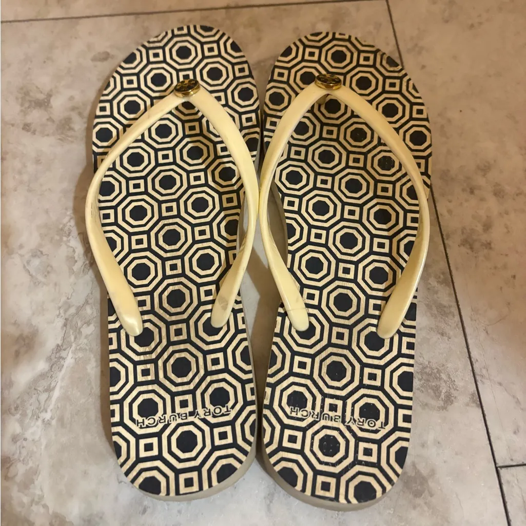 Tory Burch Navy Geometric Print Flip Flops - Image 2