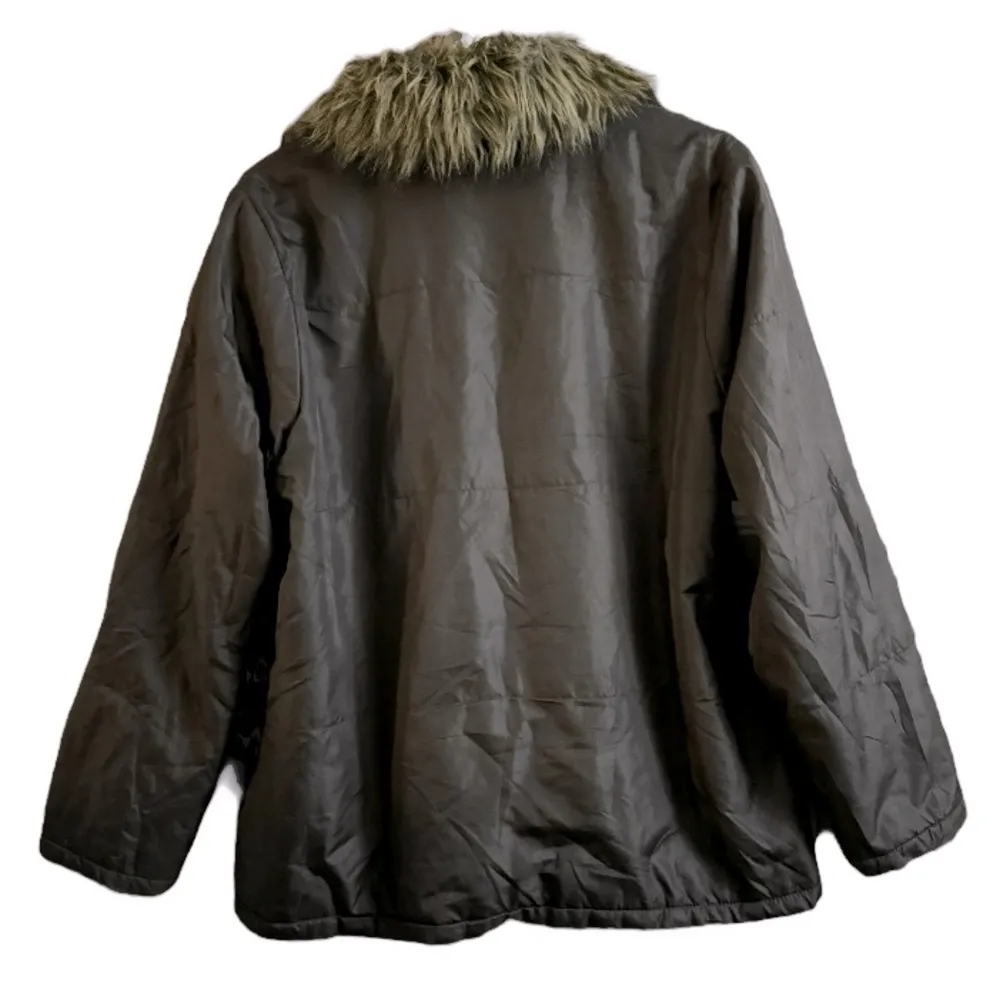 Paris Blues jacket size Bust:23” Pit to Hem:16” - Image 2