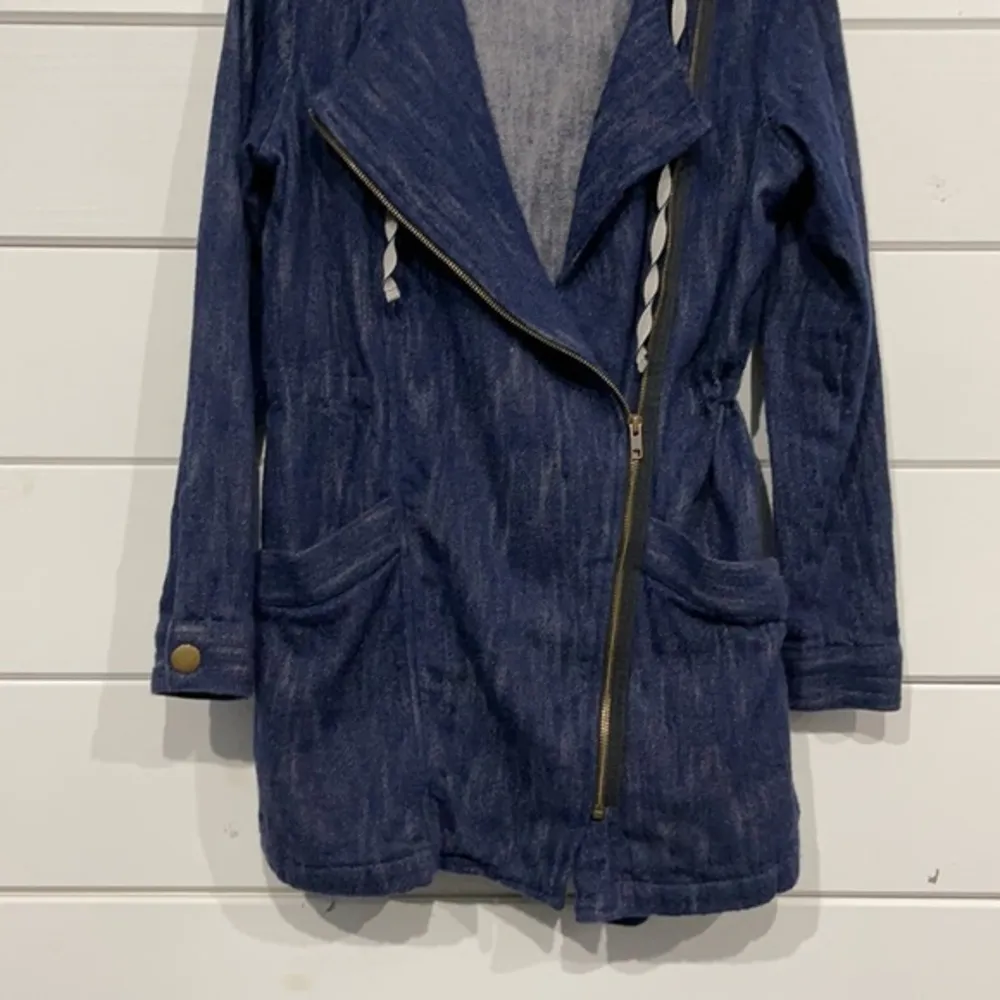 Cabi Indigo Adventure Anorak Denim Jacket Blue Small - Image 5