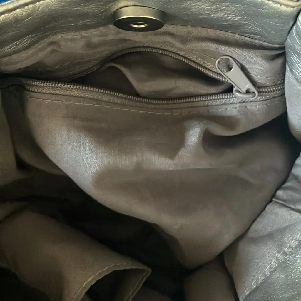 Stylish metallic Women's Handbag - Image 7