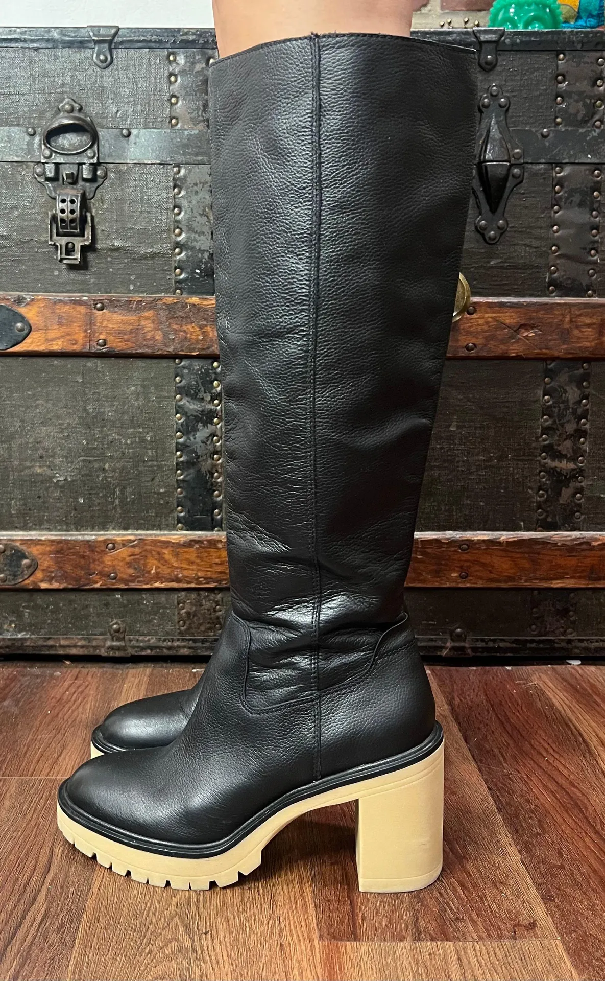 Womens Dolce Vita Corry H2O Tall Knee High Lug Sole Boots Black    Size 10  - Image 6