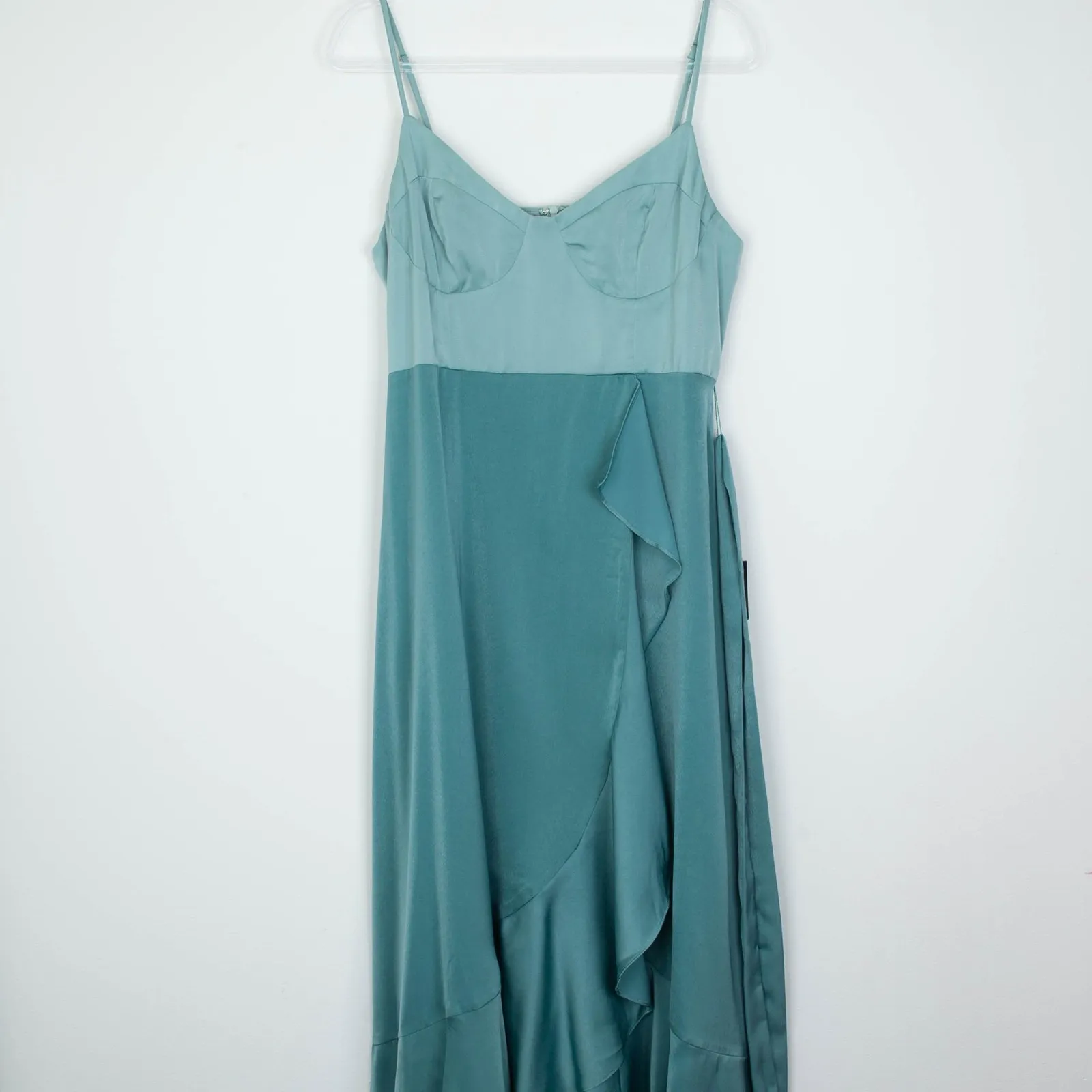 NWT Lulus Double Darling Sage Green Satin Ruffle Maxi Dress Womens XL Evening - Image 3