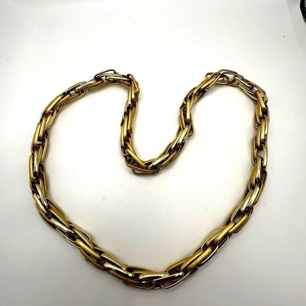Gold tone long chunky link necklace - Image 6