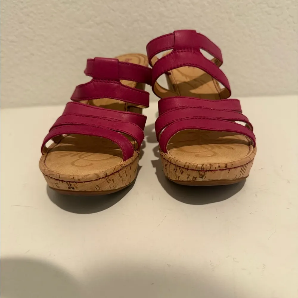 BORN Lisi Raspberry Pink Leather Cork Strappy Slip On Wedge Sandals Size 6 - Image 4