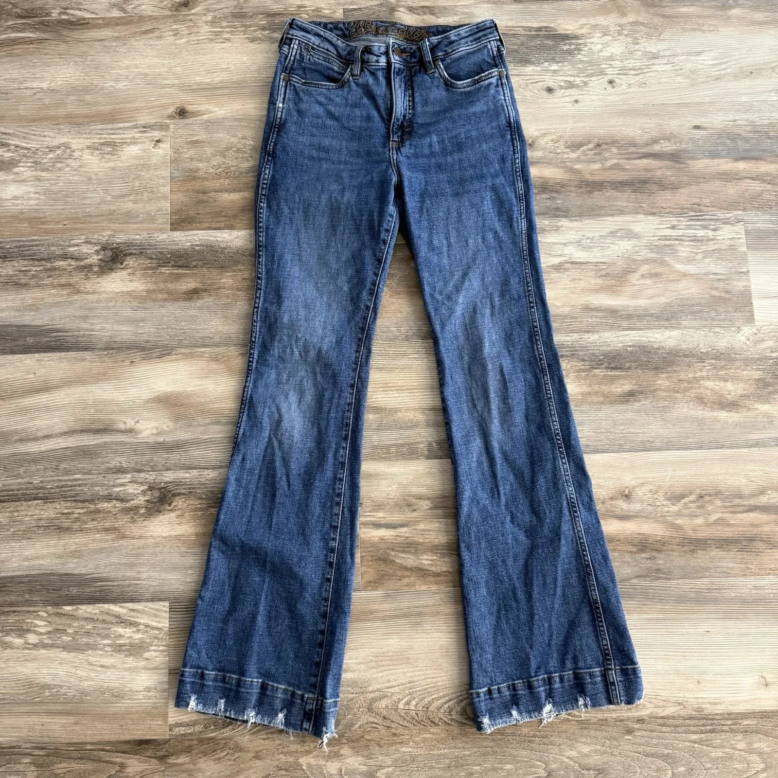 Wrangler High Rise Trouser Flare Jeans Women’s Size 27x34 Dark Wash - Image 2