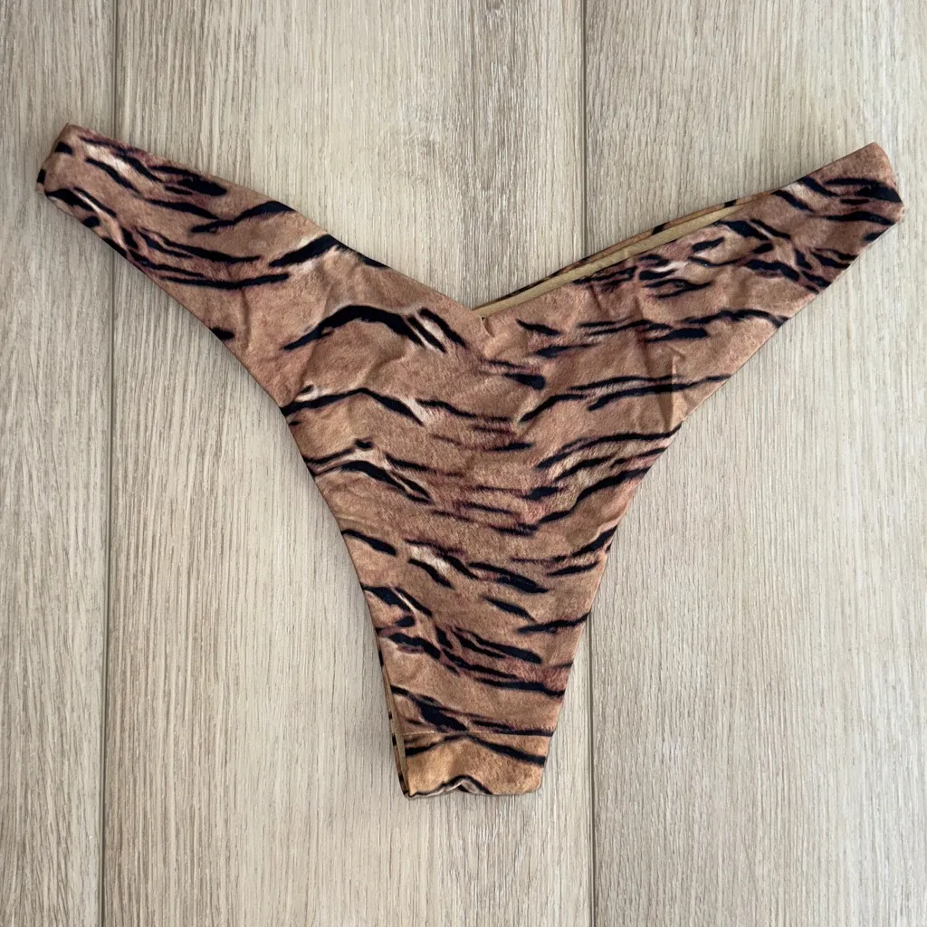 WeWoreWhat Tiger Print Bikini - Image 10