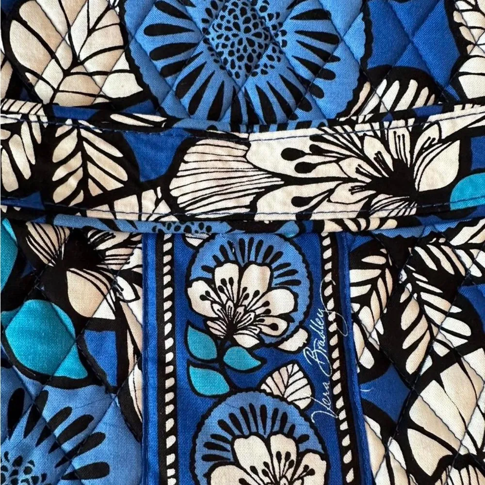 Vera Bradley Brand New Purse - Image 6